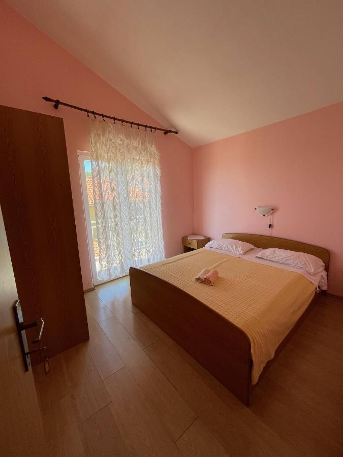 Apartmani Anka I Antonio Drage Zewnętrze zdjęcie